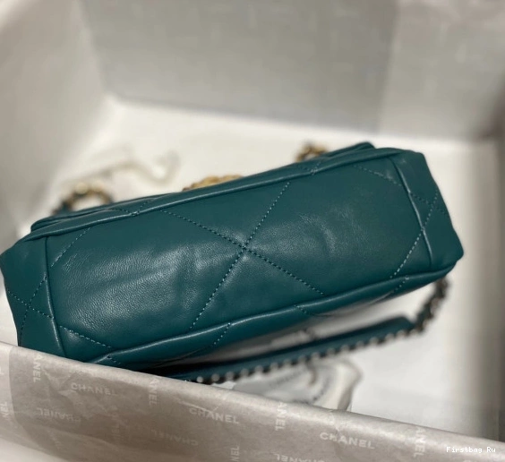 First Bag Ru BAG FLAP CHANEL 19 0728